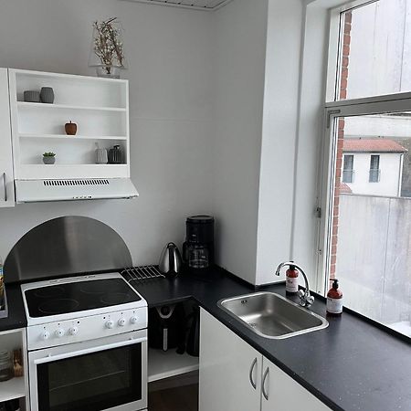Tonders Bedste Udsigt Et Vaerelse Stue Spisestue Kokken Badevaerelse Apartment Exterior photo